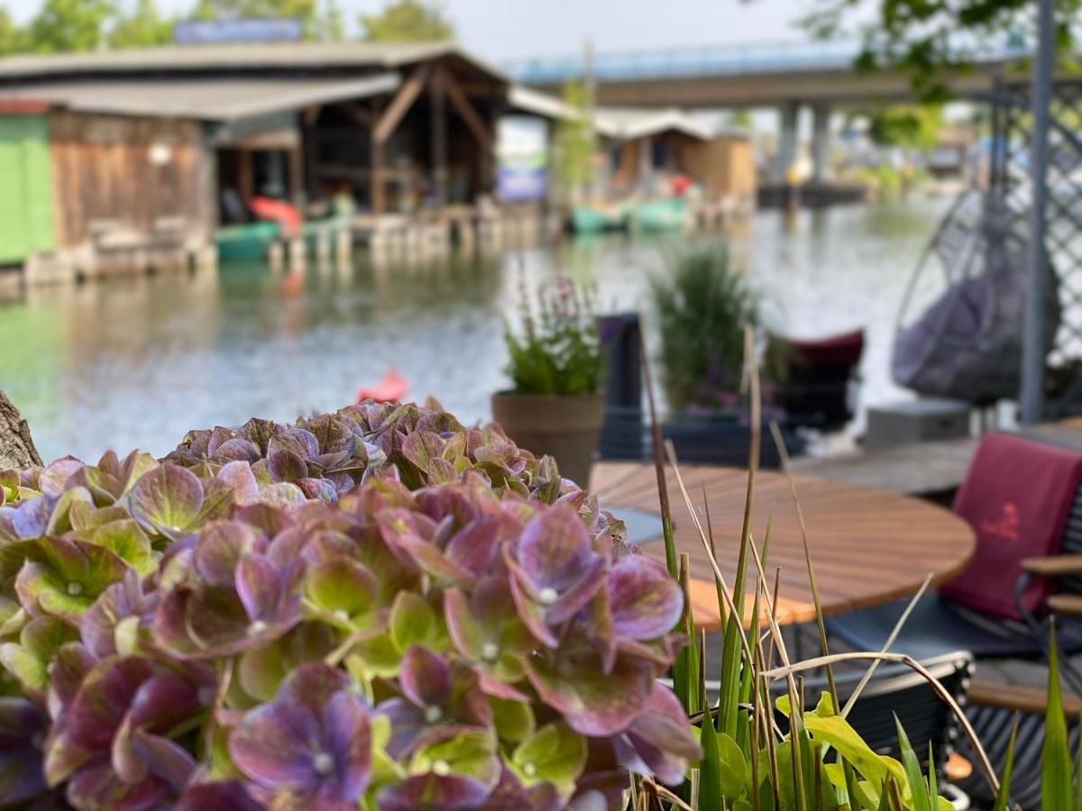 Hotel & Restaurant Fackelgarten Plau Am See Bagian luar foto